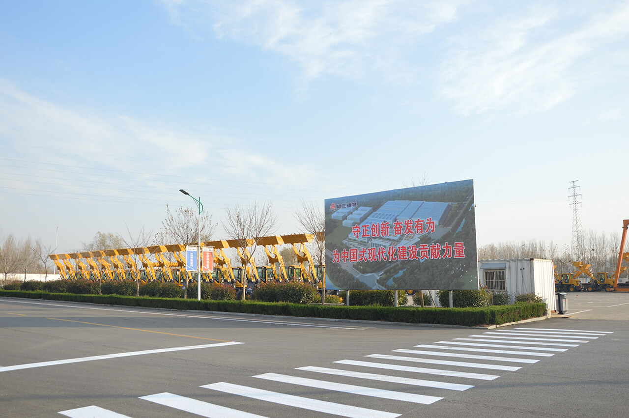 精品综合一区二区三区